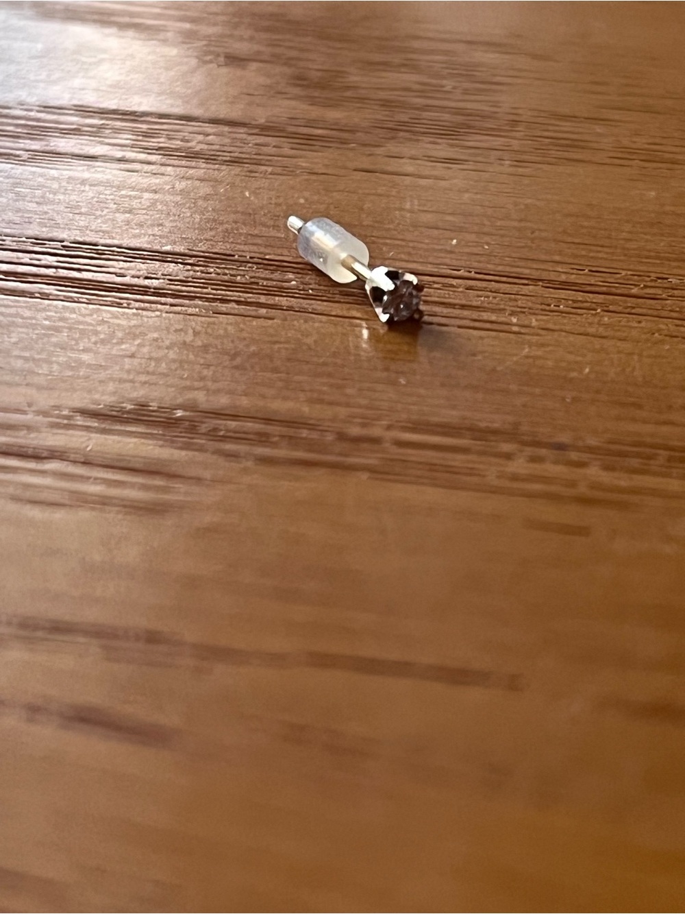 Diamond Stud Earring (single)